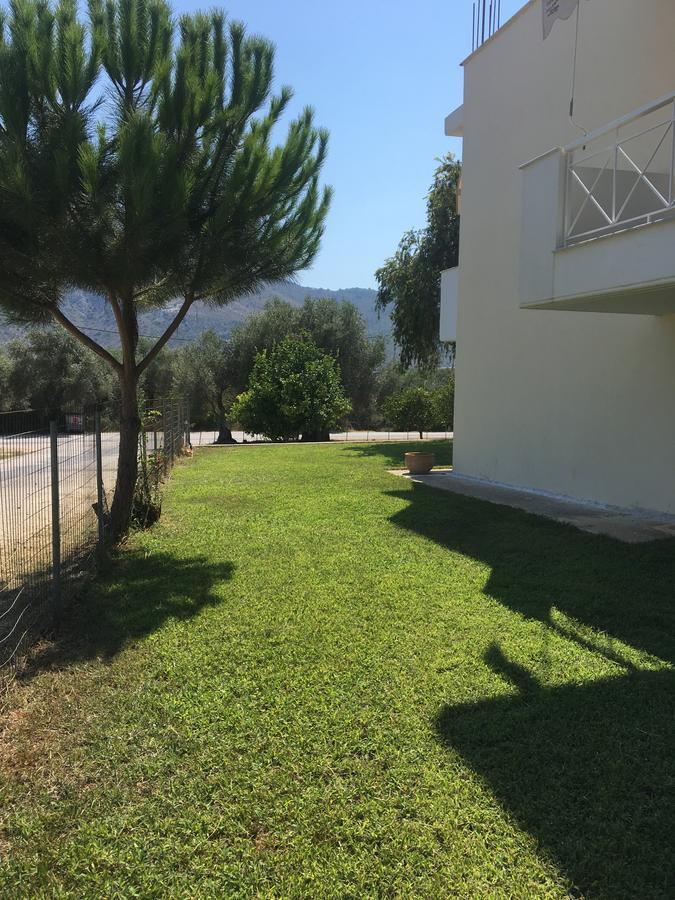 Armonia Apartment Plataria Exterior photo